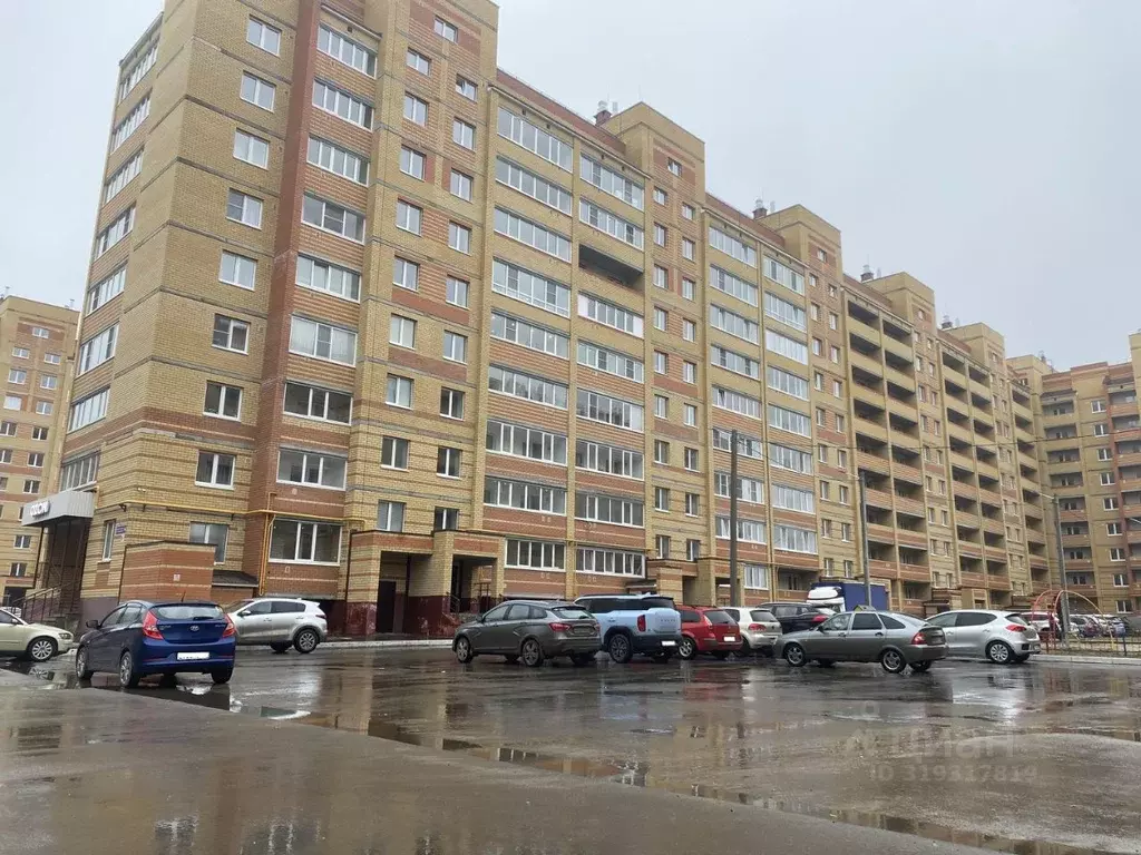 2-к кв. Марий Эл, Йошкар-Ола ул. Марка Евтюхина, 8 (58.2 м) - Фото 0