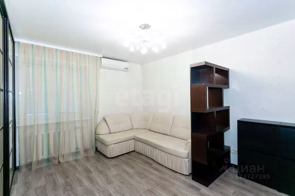 1-к кв. Новосибирская область, Новосибирск Планировочная ул., 56 (31.2 ... - Фото 1