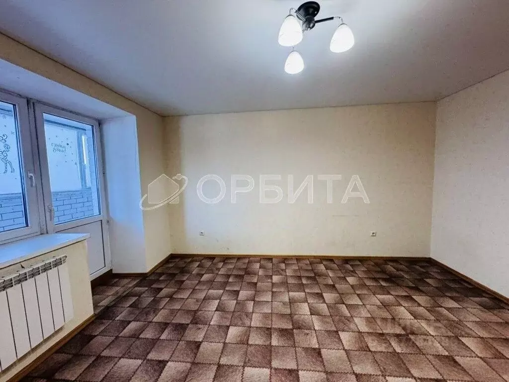 2-к кв. Тюменская область, Тюмень ул. Самарцева, 3 (58.0 м) - Фото 1