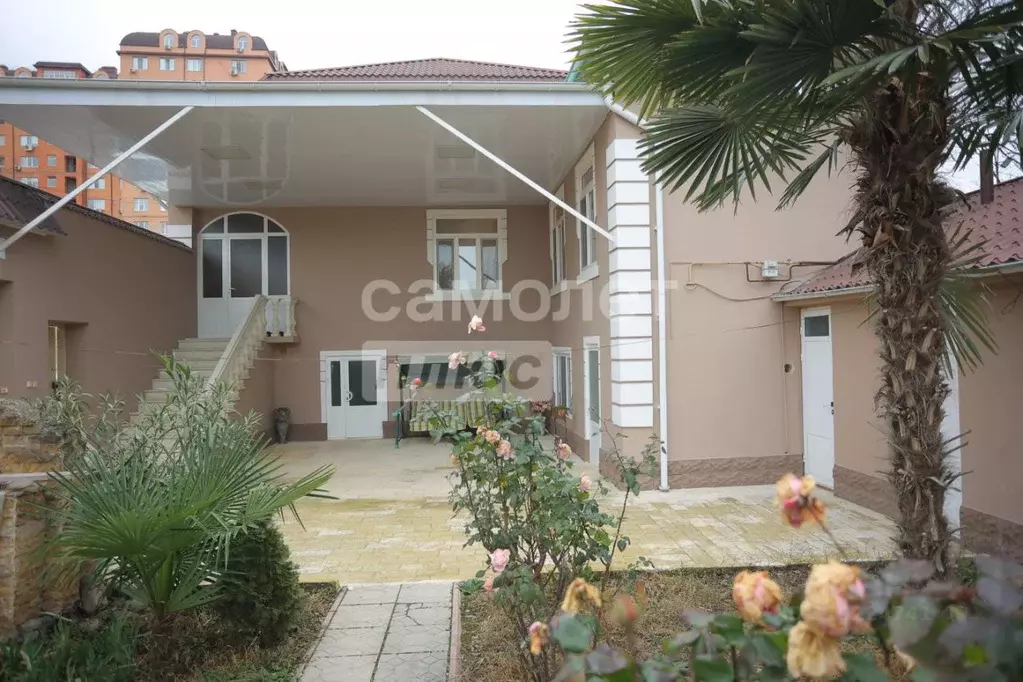 Дом в Дагестан, Дербент ул. Д. Атаева, 46 (382 м) - Фото 1