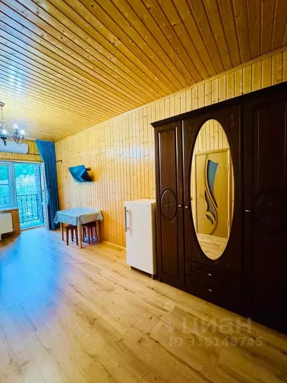 Комната Адыгея, Майкопский район, Даховская ст-ца ул. Свободы, 2А - Фото 1