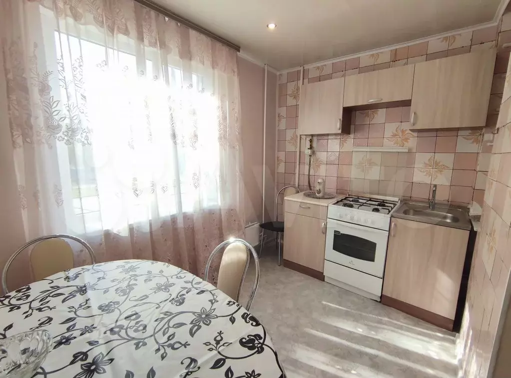 2-к. квартира, 56 м, 2/9 эт. - Фото 0