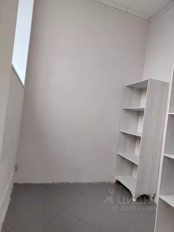 Помещение свободного назначения в Карелия, Петрозаводск ул. Кирова, 2 ... - Фото 1