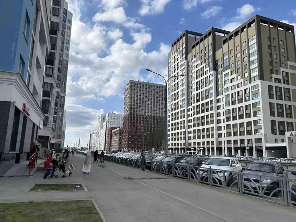 Помещение свободного назначения в Свердловская область, Екатеринбург ... - Фото 0
