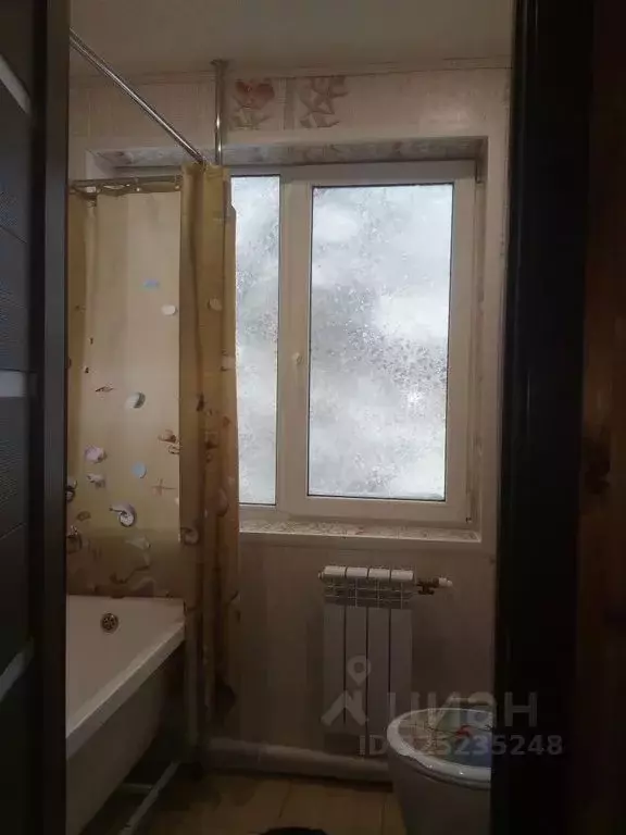 Дом в Башкортостан, Белорецкий район, Абзаковский сельсовет, с. ... - Фото 2