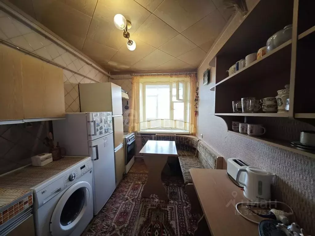 3-к кв. Крым, Сакский район, с. Орехово ул. Центральная (62.6 м) - Фото 1