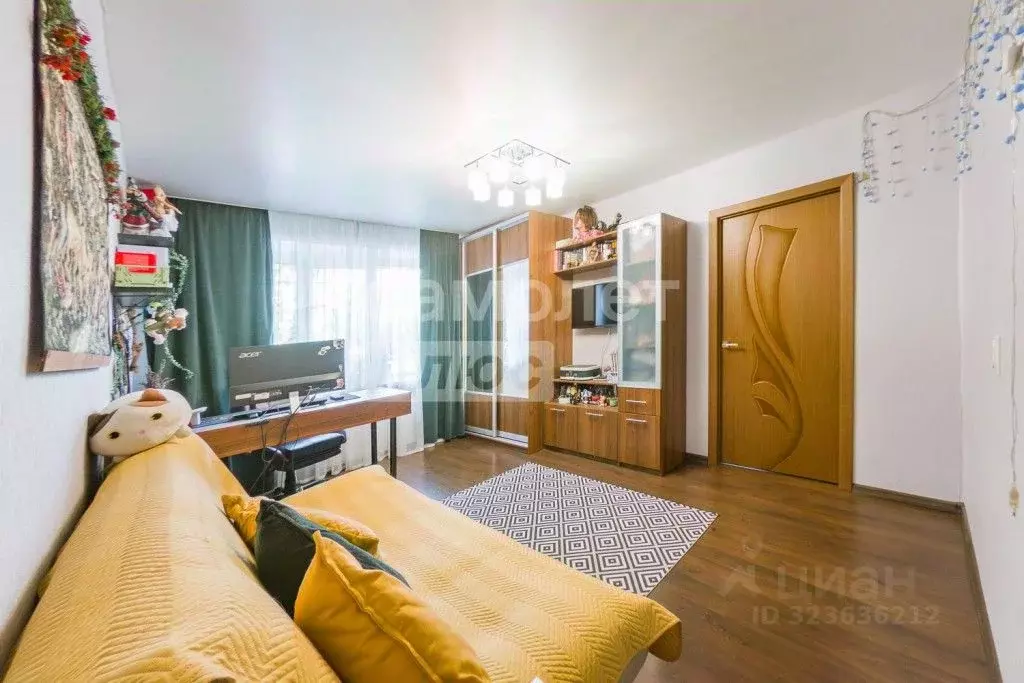 3-к кв. Свердловская область, Екатеринбург ул. Шефская, 91к2 (51.3 м) - Фото 1