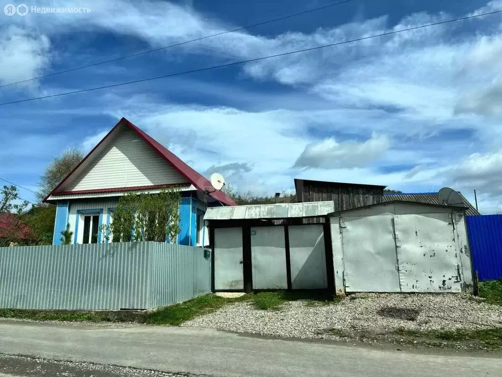 Дом в Аша, Октябрьская улица (55.8 м) - Фото 1