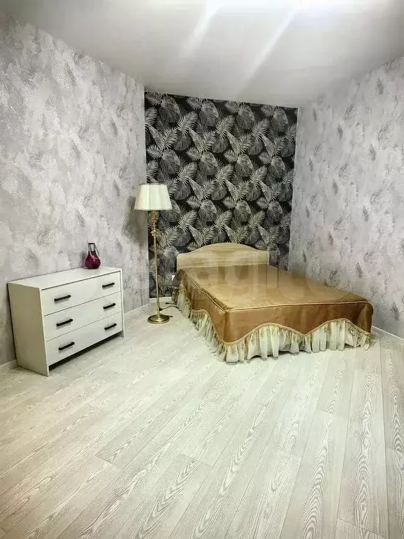 2-к. квартира, 81 м, 4/19 эт. - Фото 0