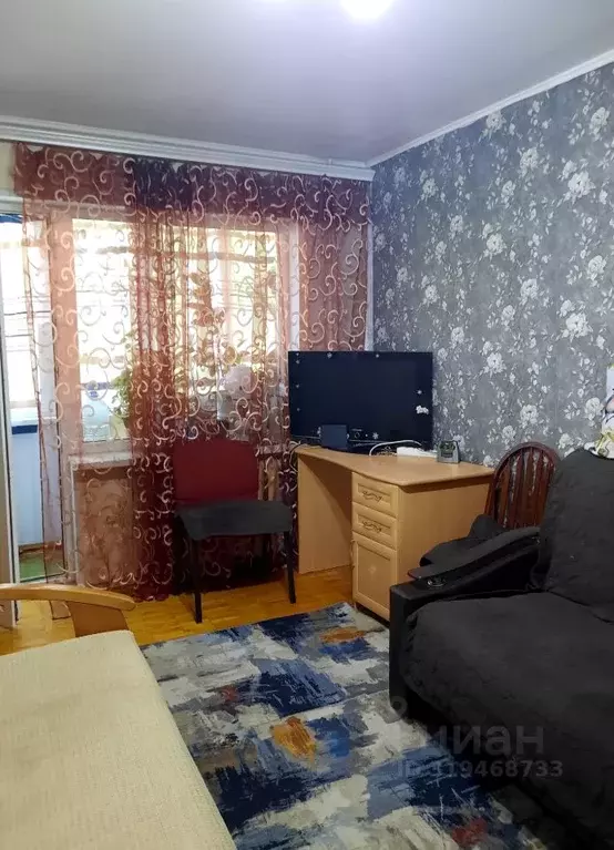 1-к кв. Волгоградская область, Волгоград Жилгородок мкр, ул. ... - Фото 0