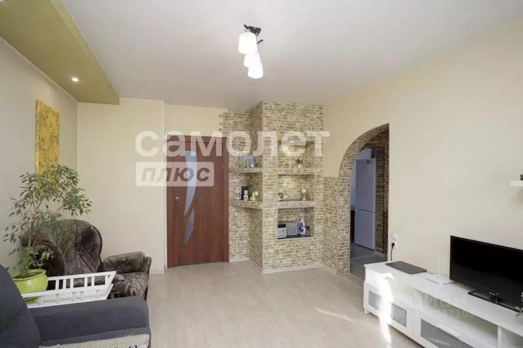 Дом в Кемеровская область, Кемерово Майская ул., 9 (44 м) - Фото 1