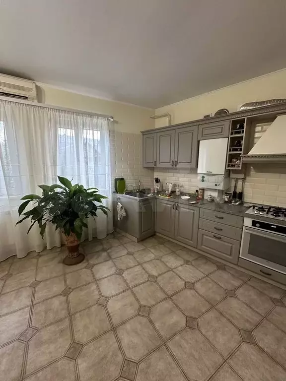 Дом 272 м на участке 9,6 сот. - Фото 0