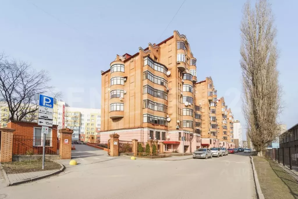 3-к кв. Липецкая область, Липецк Угловая ул., 15 (139.0 м) - Фото 1