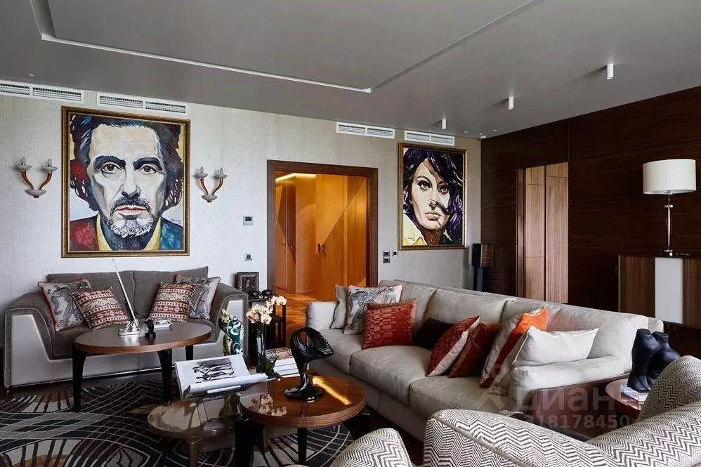 Квартира, 4 комнаты, 305 м - Фото 0