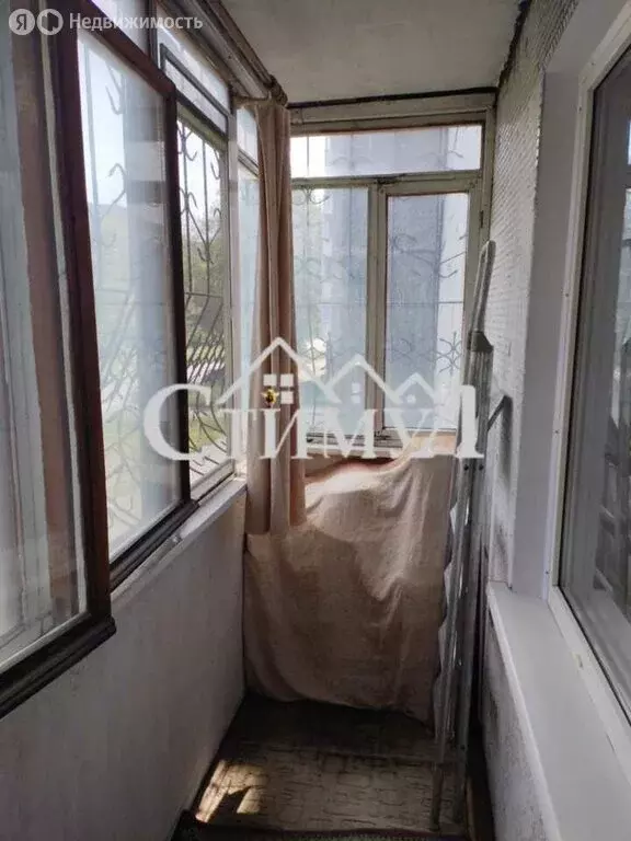 2-комнатная квартира: Абакан, улица Комарова, 20 (61 м) - Фото 1
