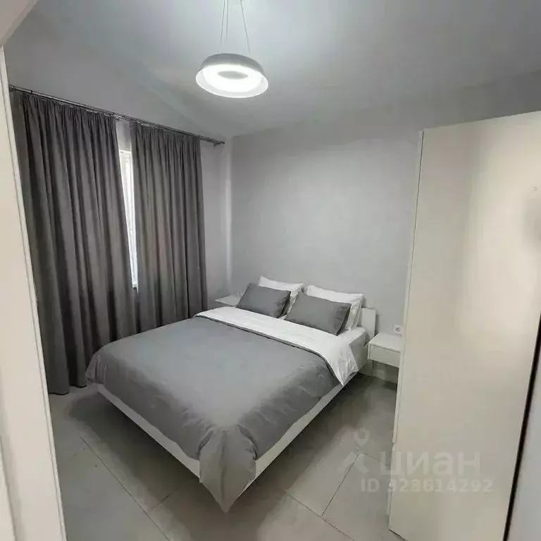 Дом в Краснодарский край, Мостовской пгт ул. Кооперативная, 8 (50 м) - Фото 1