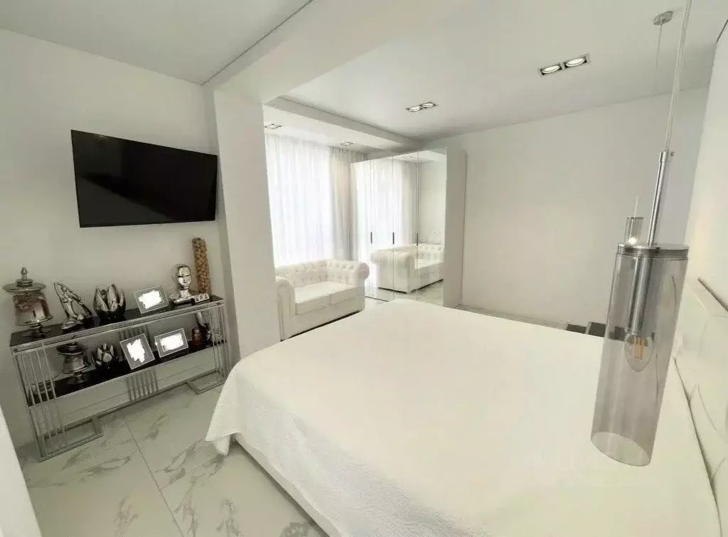 1-к кв. Севастополь ул. Челнокова, 17к2А (40.8 м) - Фото 1