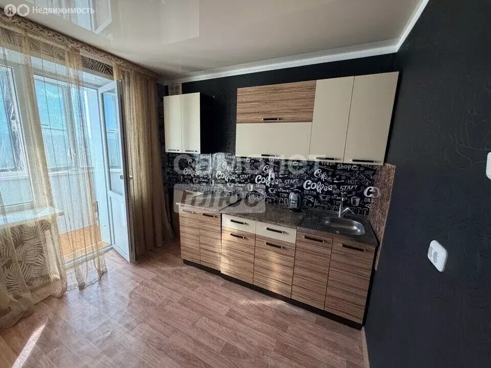 1-комнатная квартира: Майкоп, улица Димитрова, 10 (35.7 м) - Фото 1