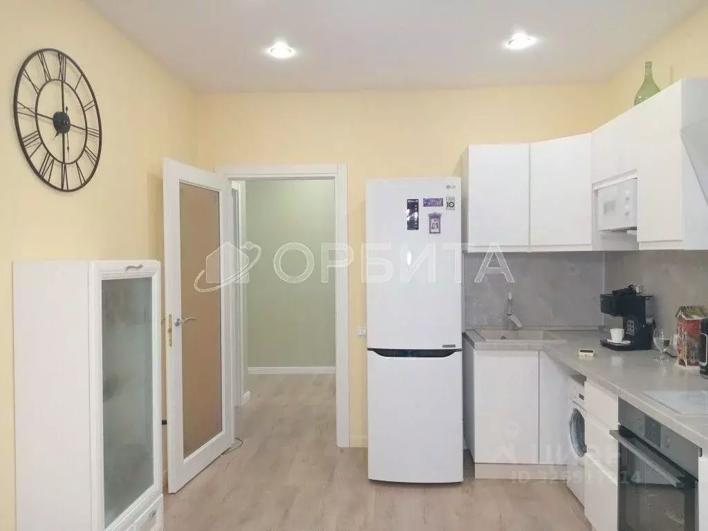 2-к кв. Тюменская область, Тюмень ул. Линейная, 7 (68.0 м) - Фото 2