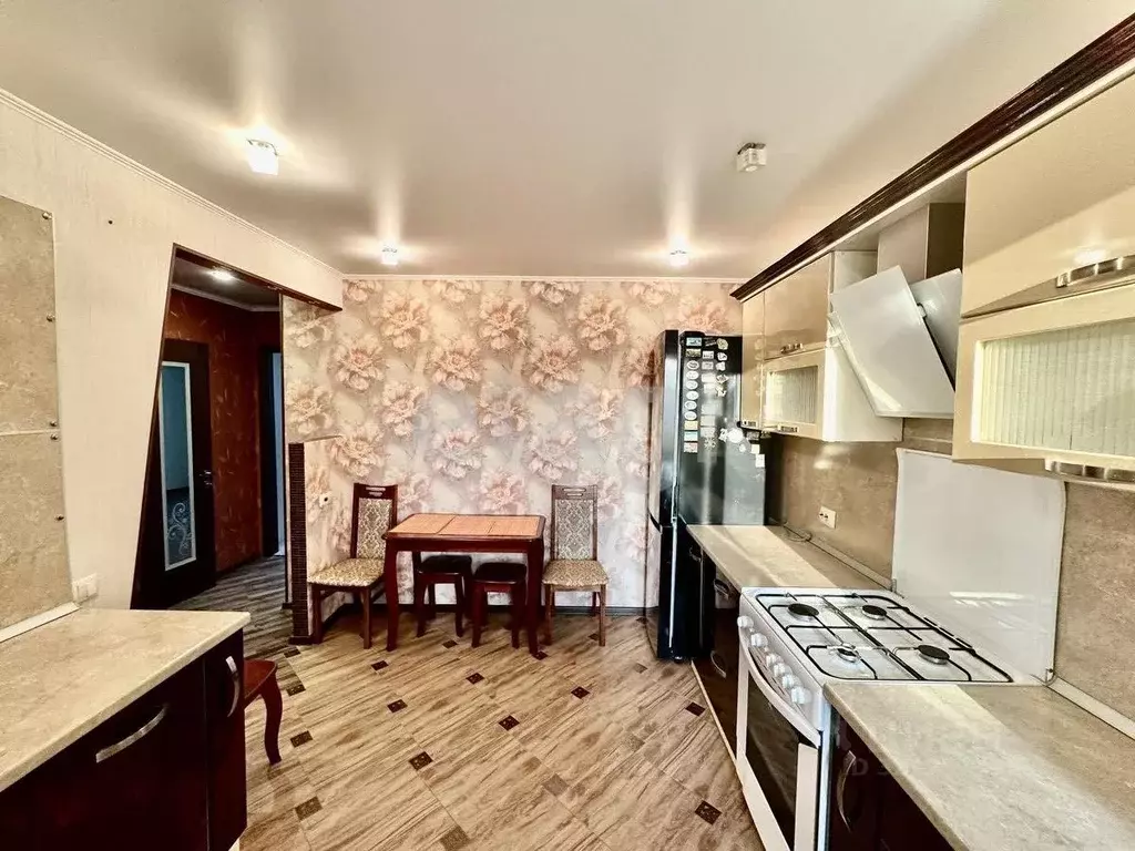 2-к кв. Брянская область, Брянск Уральский пер., 10 (58.9 м) - Фото 1