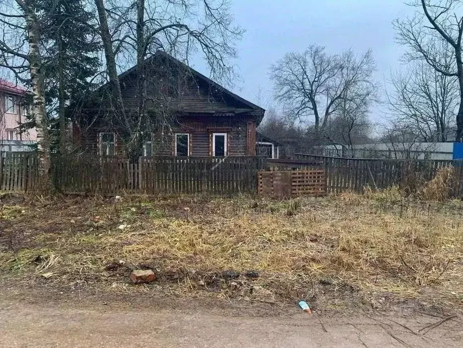 Дом в Новгородская область, Малая Вишера ул. Некрасова, 49 (71 м) - Фото 1