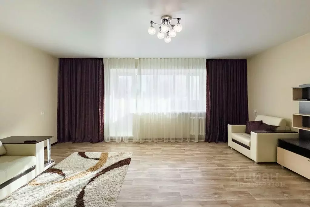 3-к кв. Ульяновская область, Ульяновск пер. 2-й Мира, 26 (101.0 м) - Фото 1