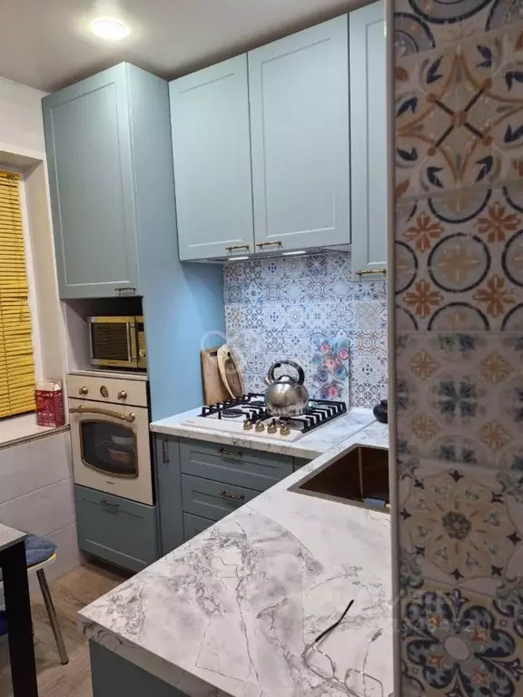 3-к кв. Волгоградская область, Волгоград ул. Маршала Еременко, 88 ... - Фото 1