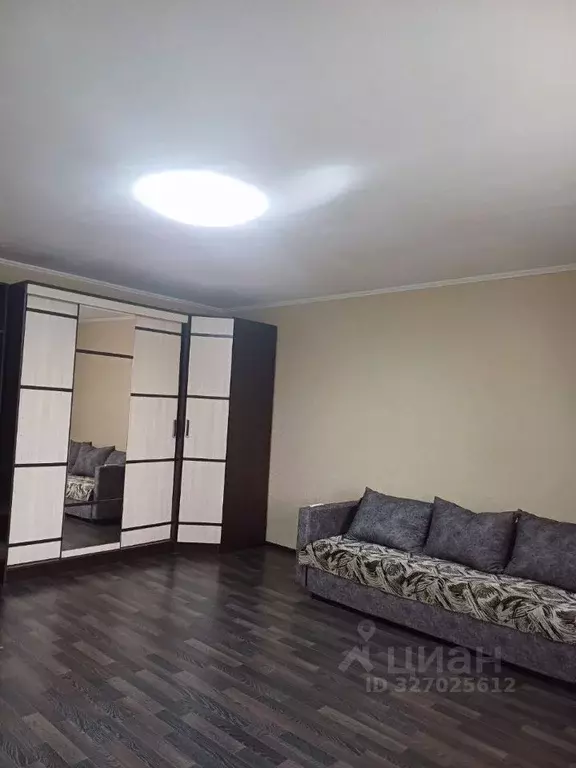 1-к кв. Пермский край, Пермь Коломенская ул., 57 (44.6 м) - Фото 1