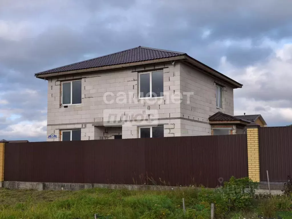 Дом в Калужская область, Дзержинский район, с. Дворцы ул. Южная, 16 ... - Фото 1