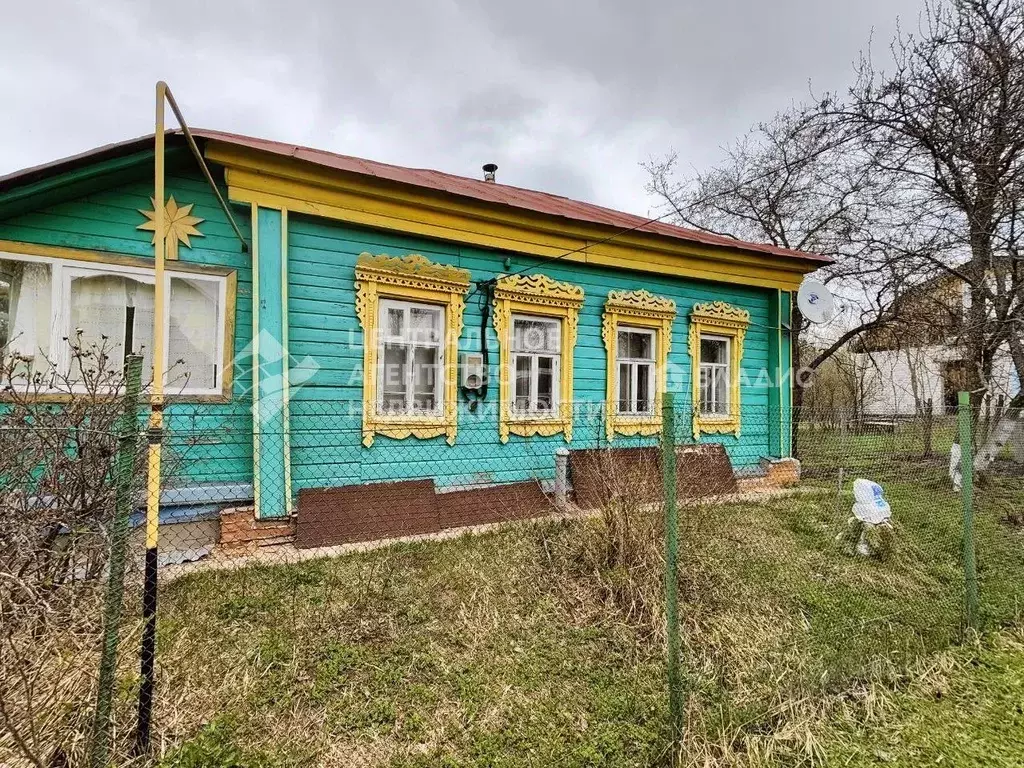 Дом в Рязанская область, Шиловский район, с. Тырново ул. Большая (36 ... - Фото 0