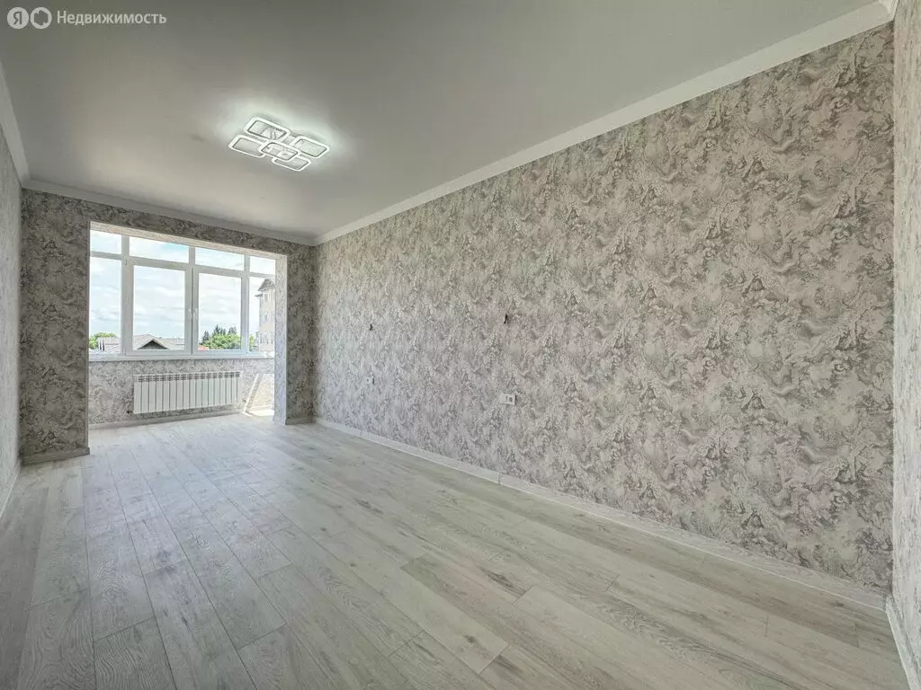 1-комнатная квартира: Нальчик, улица Мовсисяна, 9 (38 м) - Фото 1