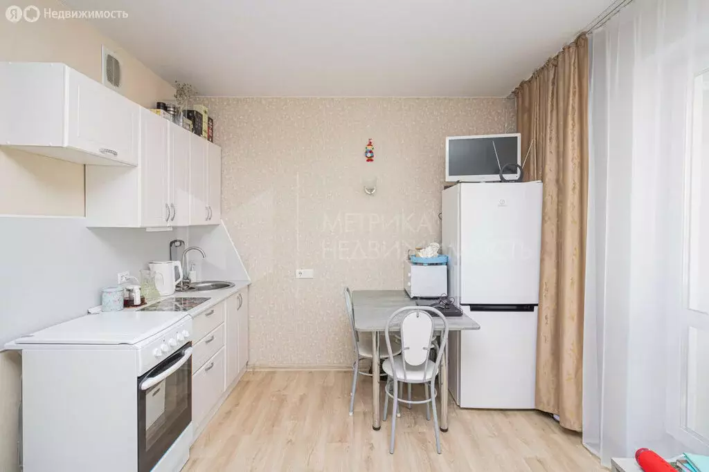 Квартира-студия: Тюмень, улица Новосёлов, 107к1 (23.6 м) - Фото 2