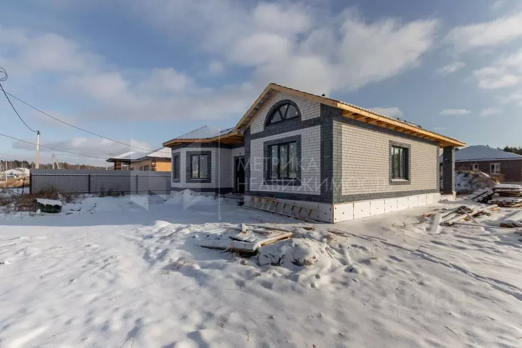 Коттедж в Тюменская область, Тюменский муниципальный округ, д. ... - Фото 1