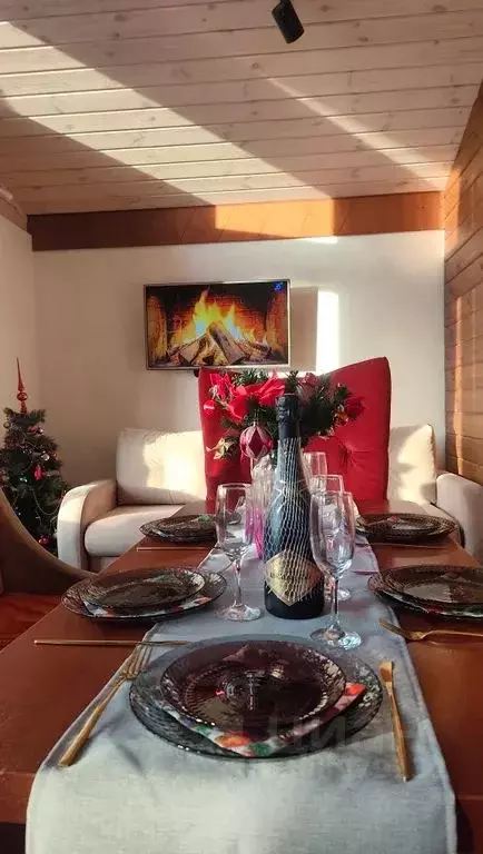 Дом в Свердловская область, Горноуральский муниципальный округ, пос. ... - Фото 1