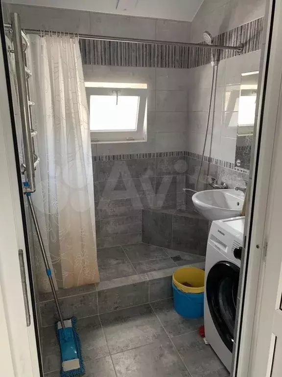 Комната 18 м, 1/2 эт. - Фото 1