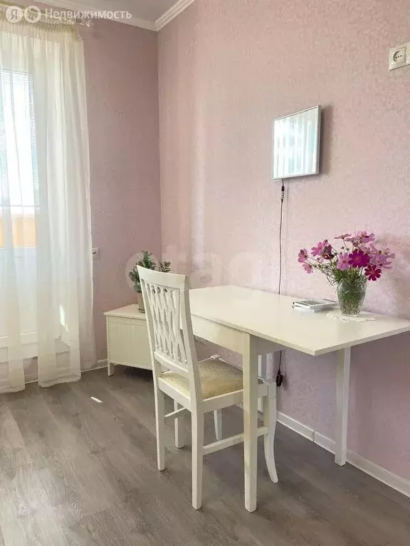 2-комнатная квартира: Энгельс, Рабочая улица, 125А (68 м) - Фото 1
