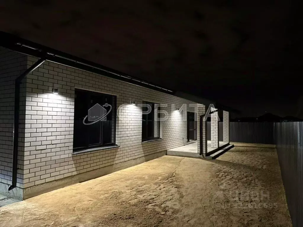 Дом в Тюменская область, Тюменский муниципальный округ, д. Падерина ... - Фото 1