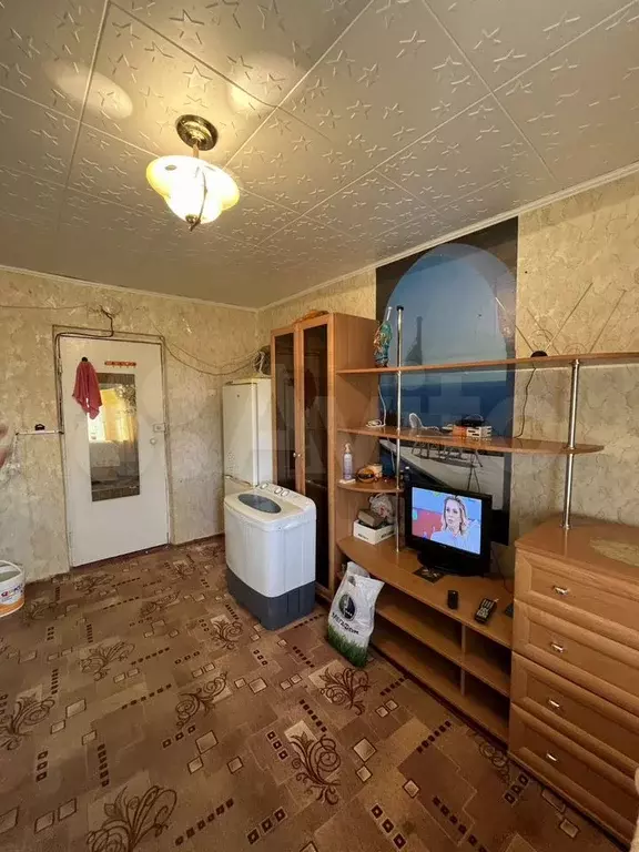 Комната 15 м в 4-к., 4/9 эт. - Фото 1
