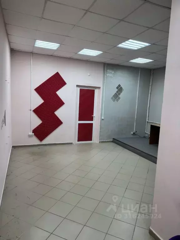 Помещение свободного назначения в Тверская область, Тверь Беляковский ... - Фото 1