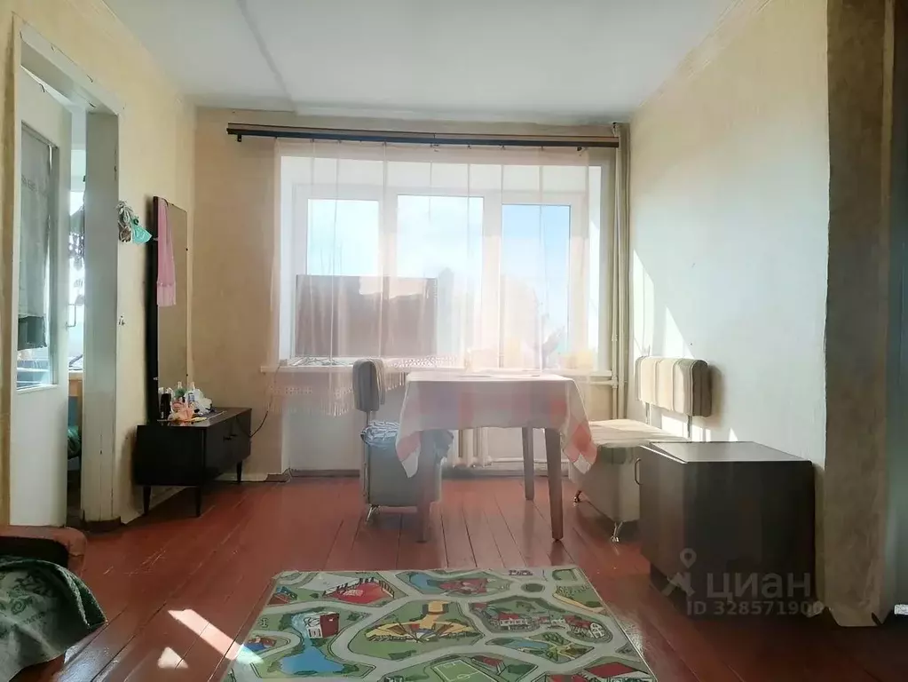 2-к кв. Новгородская область, Валдайский район, Яжелбицкое с/пос, с. ... - Фото 1