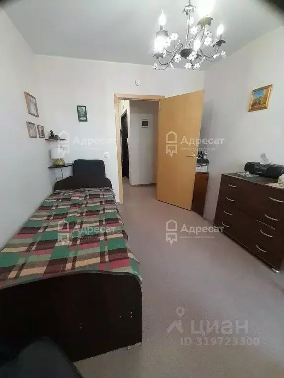 2-к кв. Волгоградская область, Волгоград ул. Академика Комарова, 74 ... - Фото 1