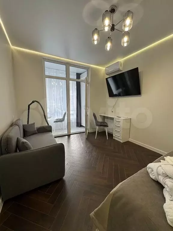 1-к. квартира, 35 м, 1/6 эт. - Фото 1
