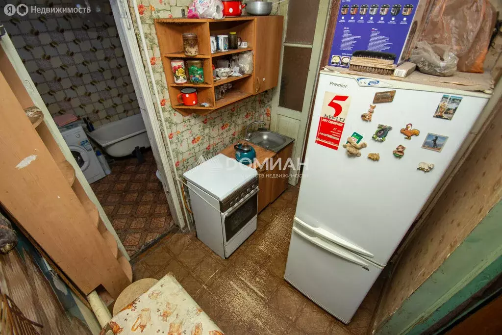3-комнатная квартира: Новочеркасск, улица Калмыкова, 25 (42.8 м) - Фото 1