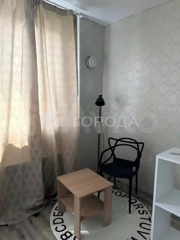 1-к. квартира, 52 м, 4/18 эт. - Фото 1