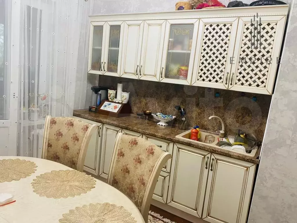 3-к. квартира, 70 м, 9/9 эт. - Фото 0