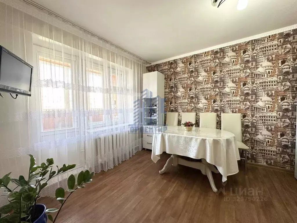 3-к кв. Чувашия, Чебоксары просп. Тракторостроителей, 66 (70.7 м) - Фото 2