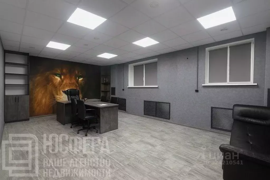 Офис в Волгоградская область, Волгоград Жилгородок мкр, ул. Танкистов, ... - Фото 1