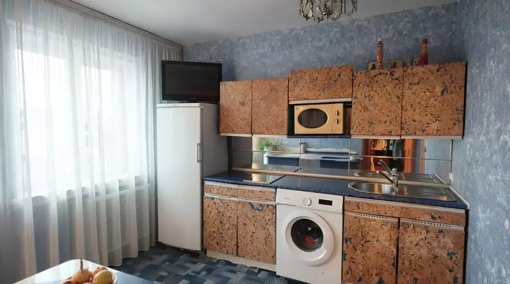 1-к кв. Тюменская область, Тюмень ул. 30 лет Победы, 77 (30.2 м) - Фото 2