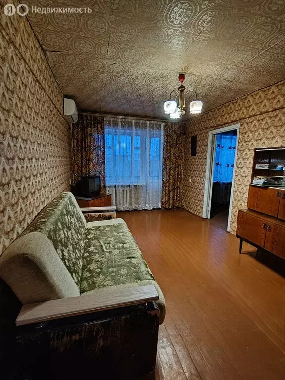 2-комнатная квартира: Брянск, улица Кольцова, 8 (46.2 м) - Фото 0