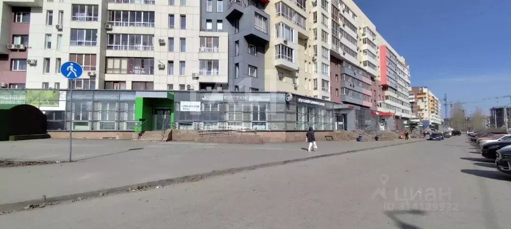 Торговая площадь в Челябинская область, Челябинск ул. Братьев ... - Фото 0